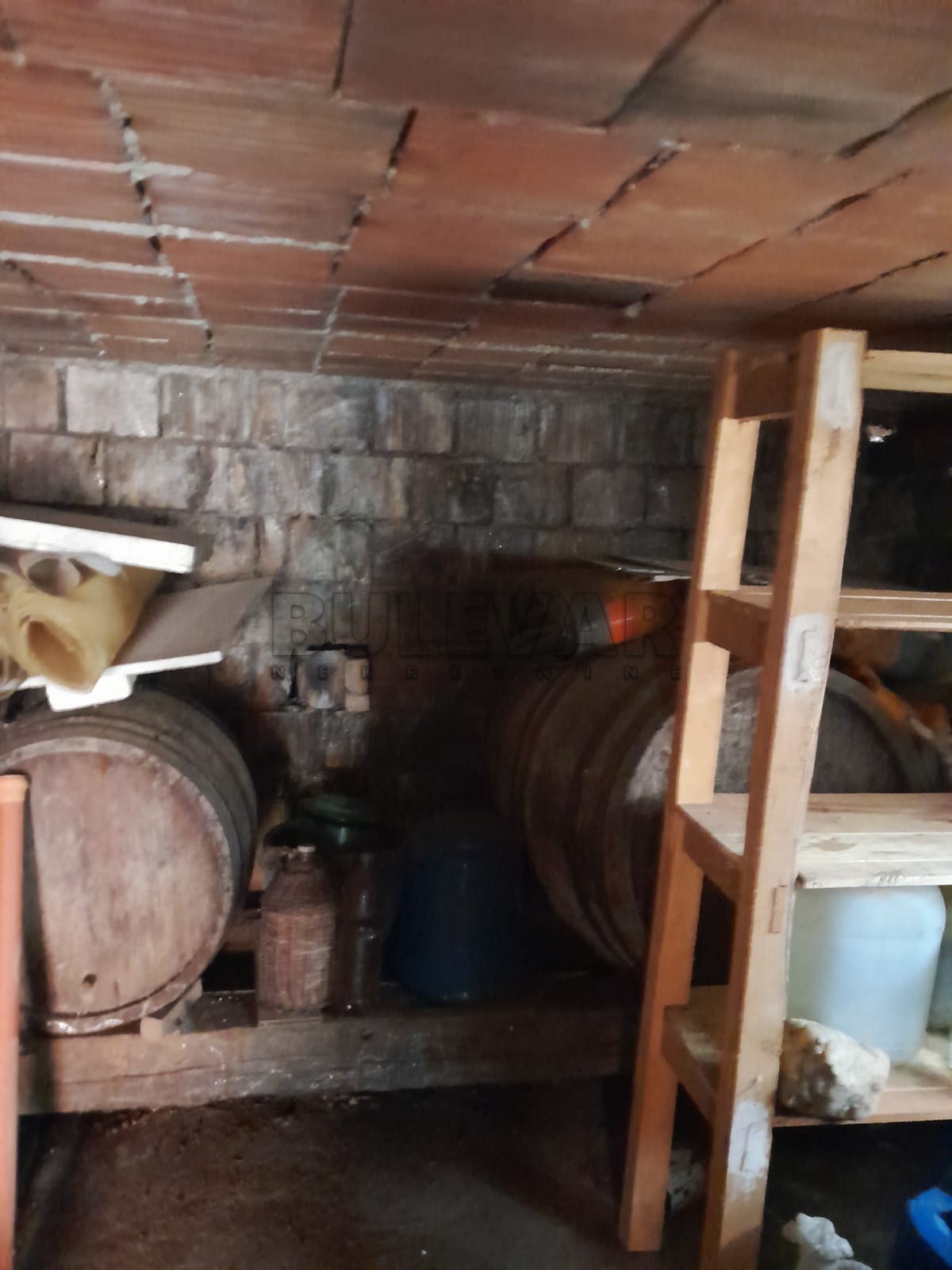 četvorosobna kuća, 131 m2, Kamenica, Kamenička ID: p-06935 14