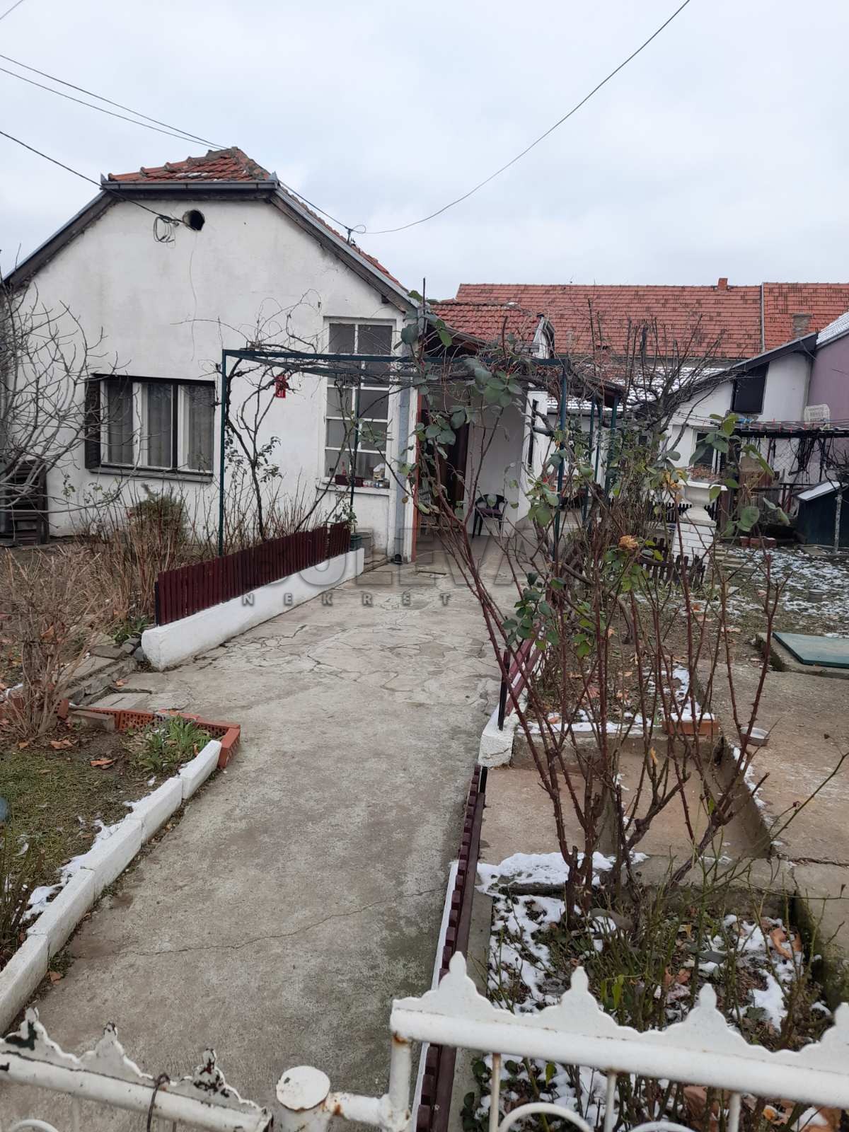 četvorosobna kuća, 142 m2, Bresnica, Dr Jovana Ristića ID: p-010601 2