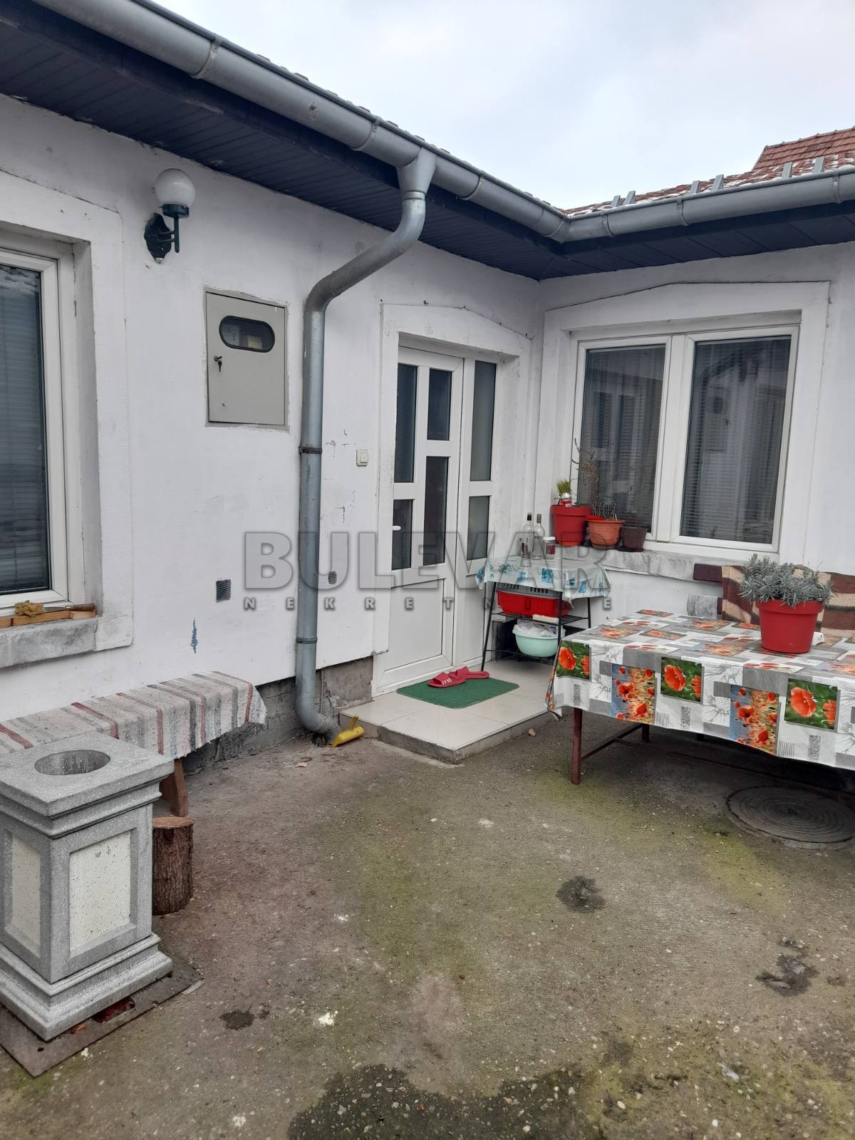 četvorosobna kuća, 142 m2, Bresnica, Dr Jovana Ristića ID: p-010601 1