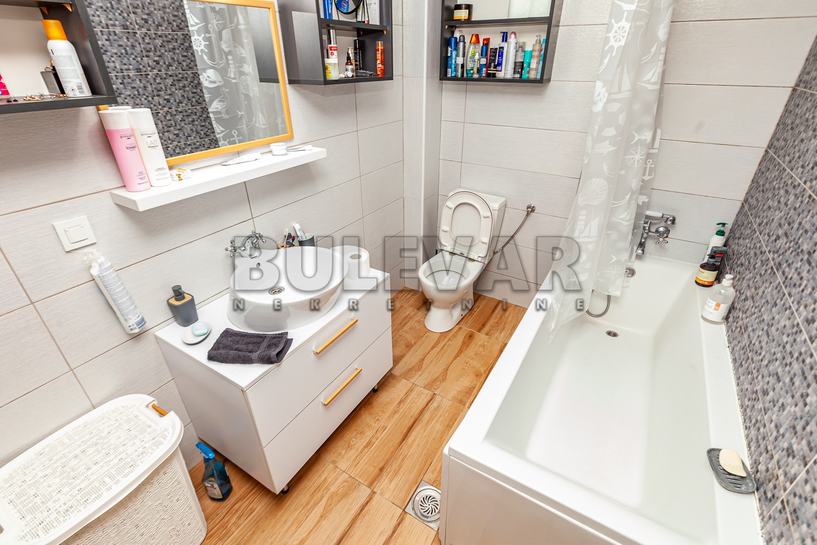 četvorosobna kuća, 150 m2, Kičevo, Šumadijska ID: p-09307 12