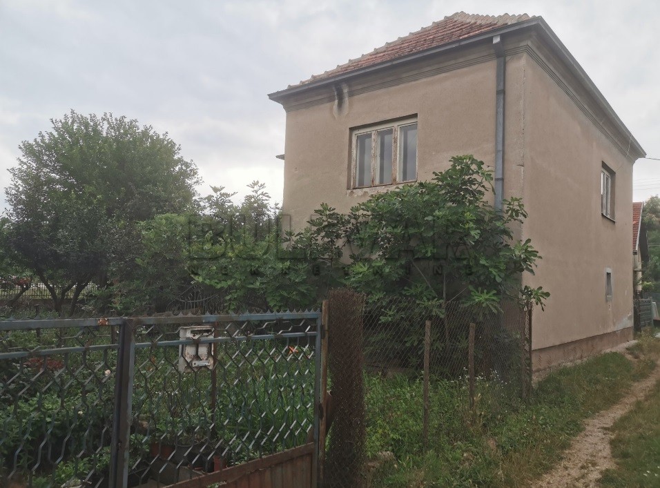 četvorosobna kuća, 160 m2, Niška Banja, Nikole Tesle ID: p-02076 2