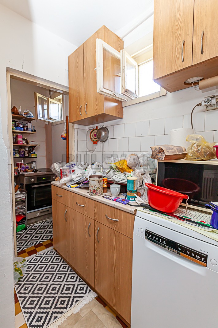 četvorosobna kuća, 190 m2, Medicinski fakultet, Vojislava Ilića ID: p-09817 7