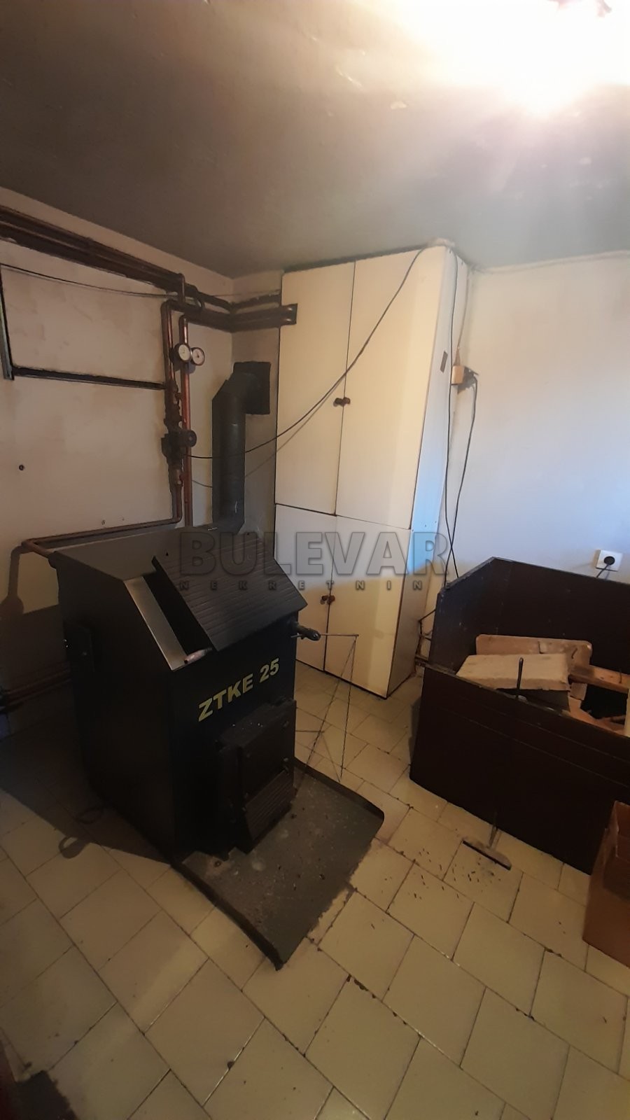 četvorosobna kuća, 200 m2, Aerodrom, Sime Markovića ID: p-04592 9