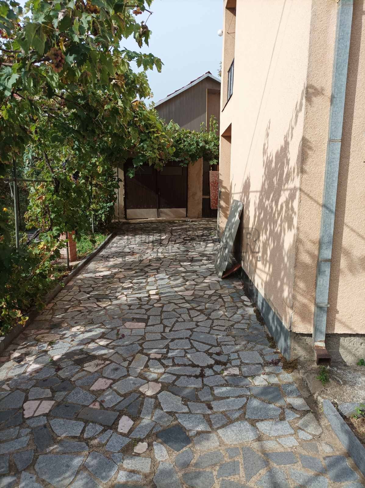 četvorosobna kuća, 200 m2, Đure Đakovića ID: p-011121 4