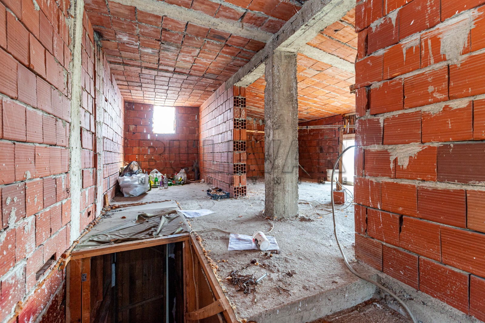 četvorosobna kuća, 200 m2, Palilula, Donje Vlase ID: p-06601 7