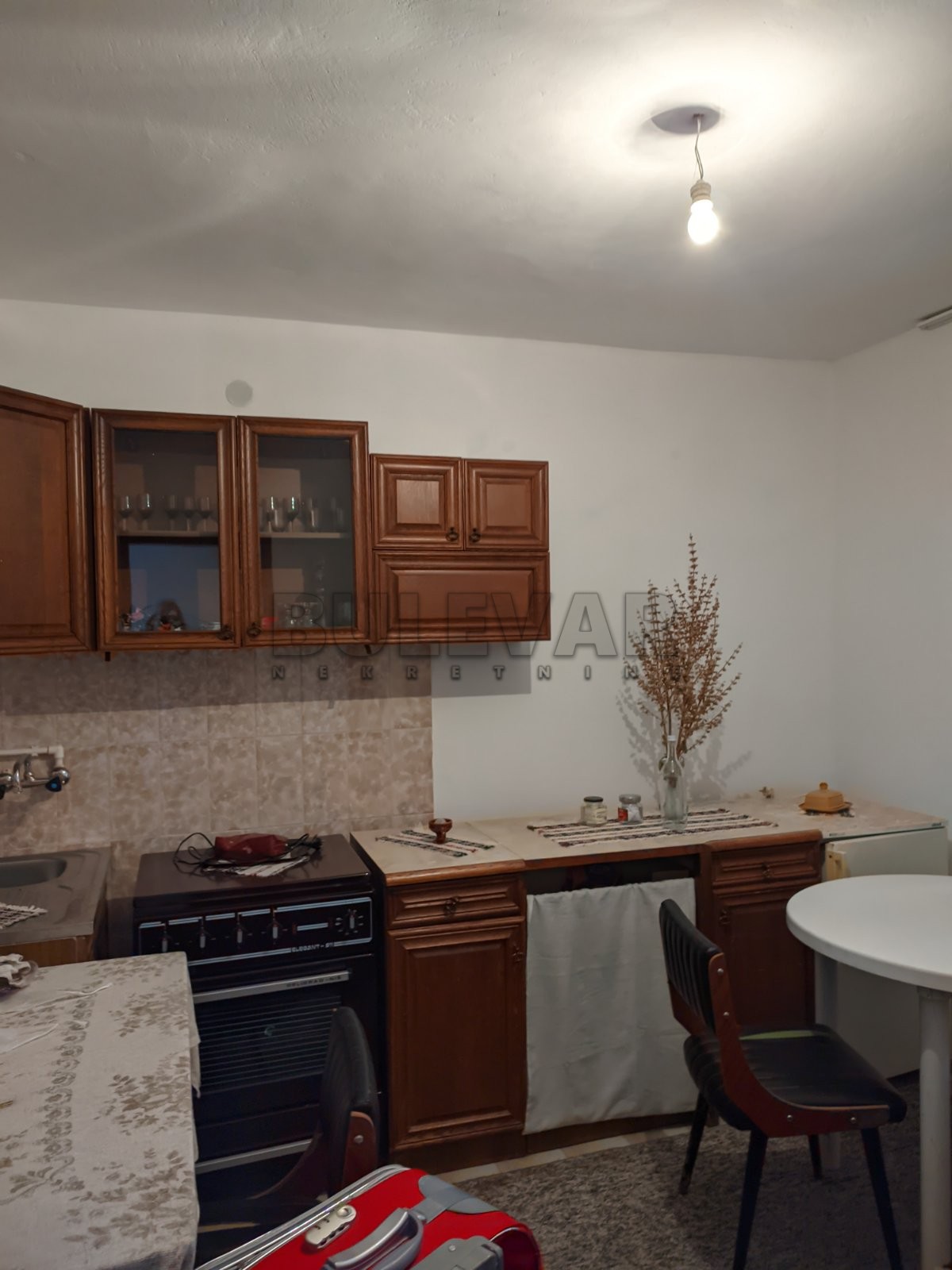 četvorosobna kuća, 200 m2, Prolom Banja ID: p-011048 10
