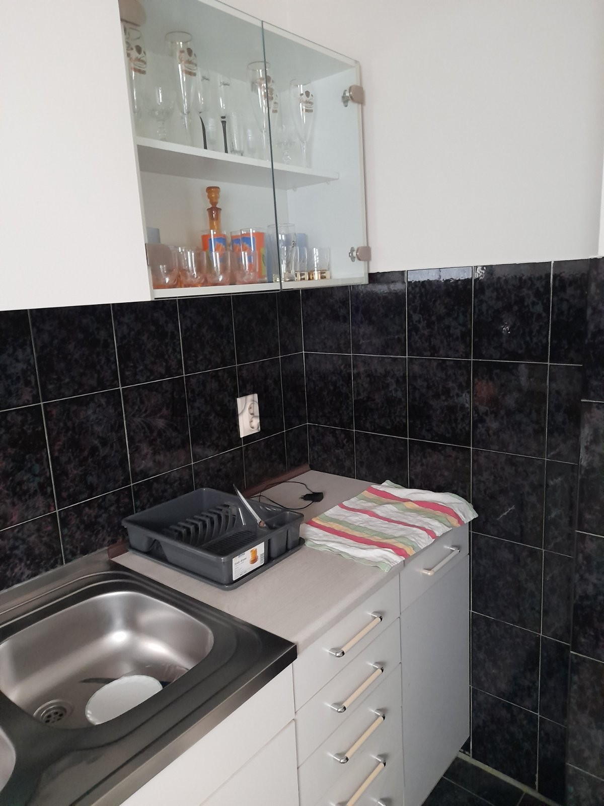 četvorosobna kuća, 200 m2, Vašarište, Prištinska ID: p-07964 1