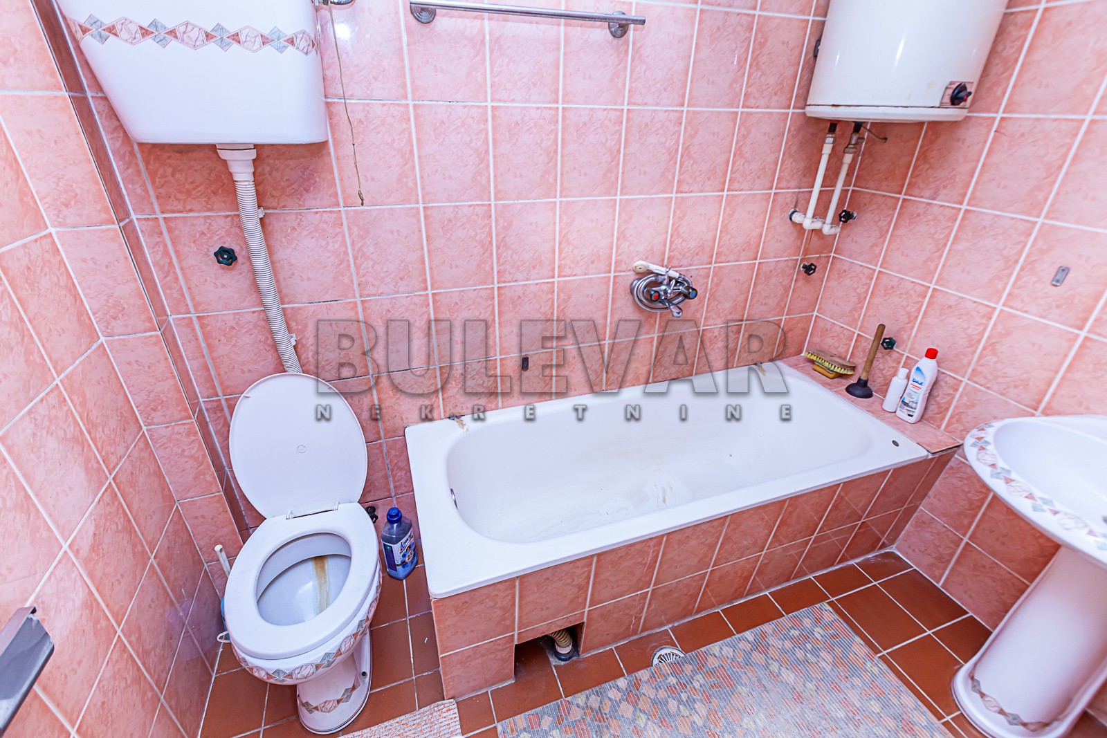 četvorosobna kuća, 204 m2, Durlan, Knjazevačka ID: p-09337 23