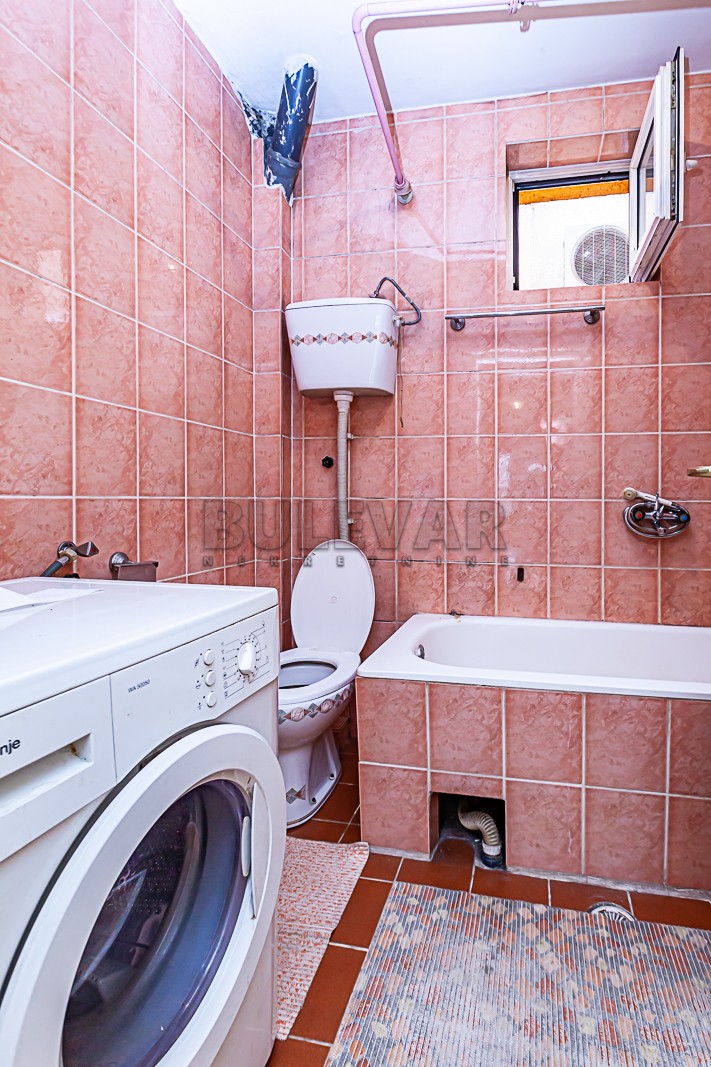 četvorosobna kuća, 204 m2, Durlan, Knjazevačka ID: p-09337 24