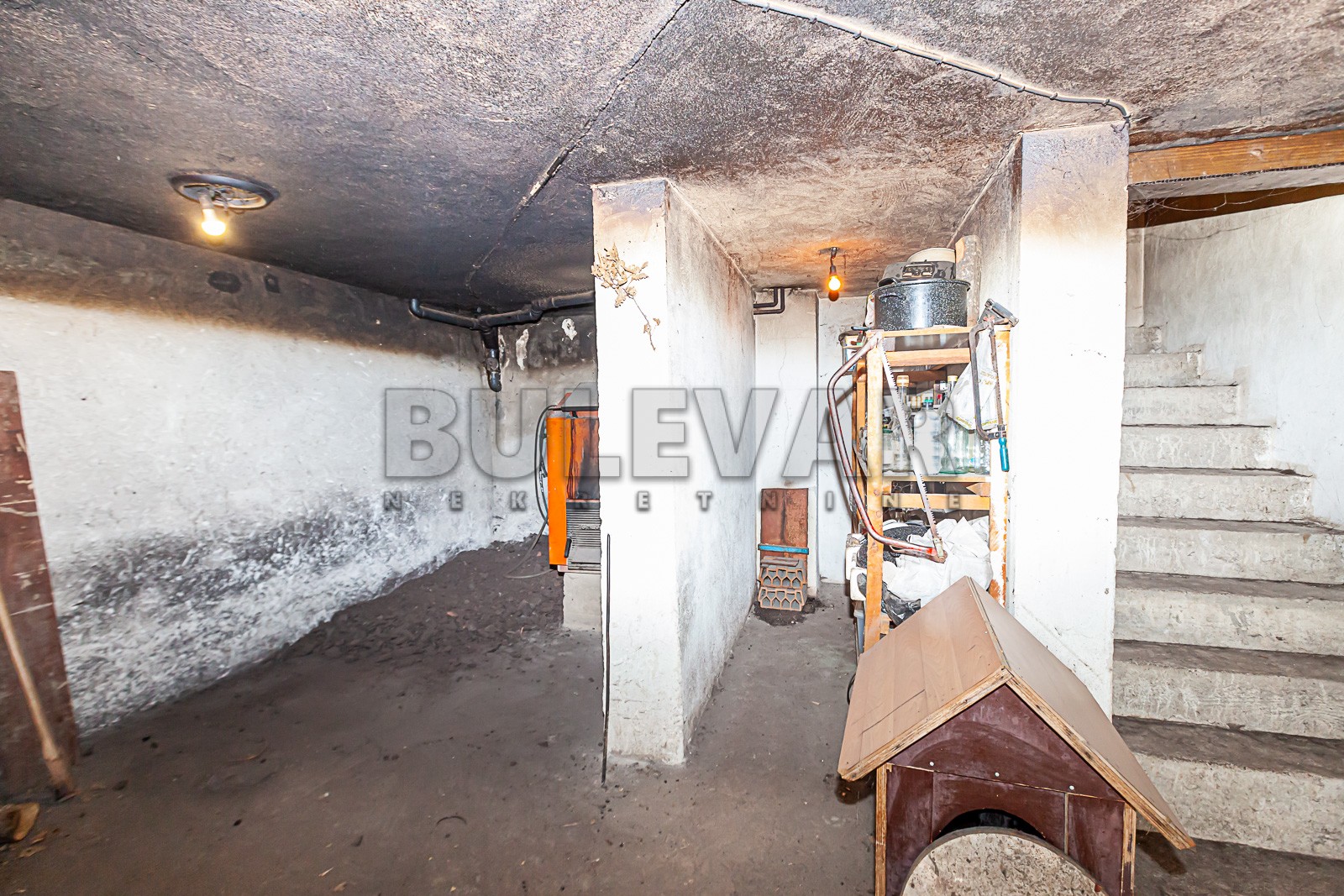 četvorosobna kuća, 204 m2, Durlan, Knjazevačka ID: p-09337 25