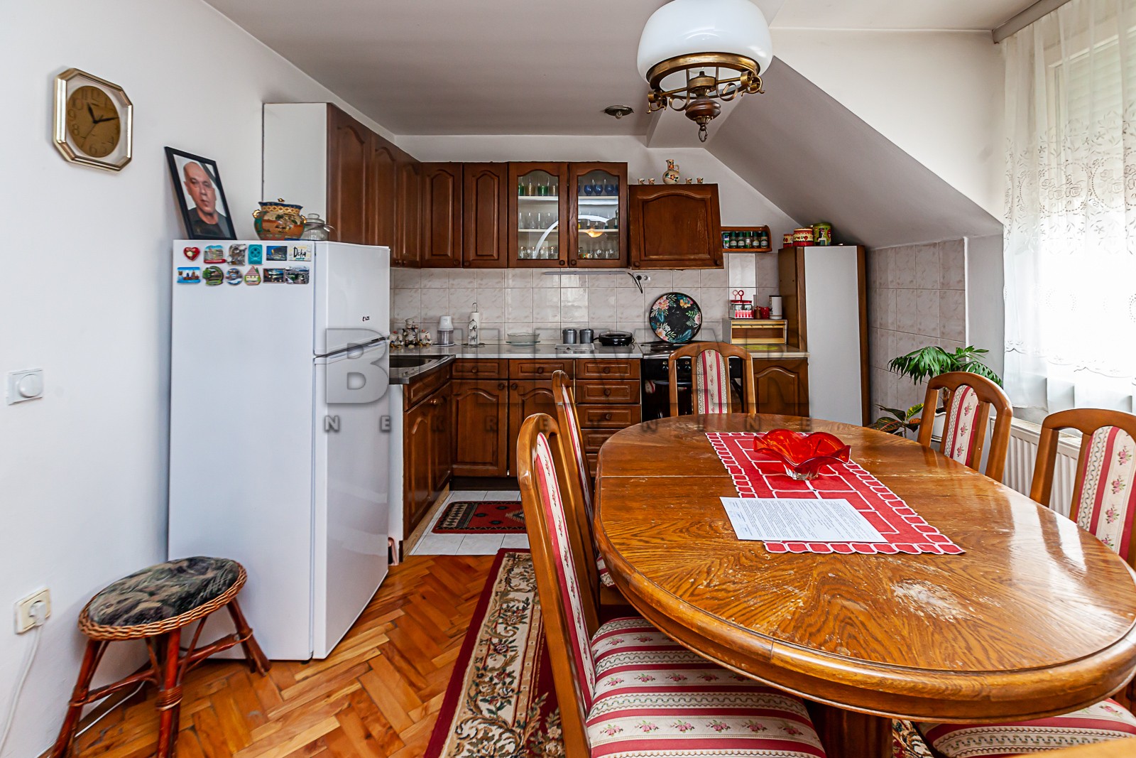 četvorosobna kuća, 210 m2, Durlan, Knjaževačka ID: p-011177 9