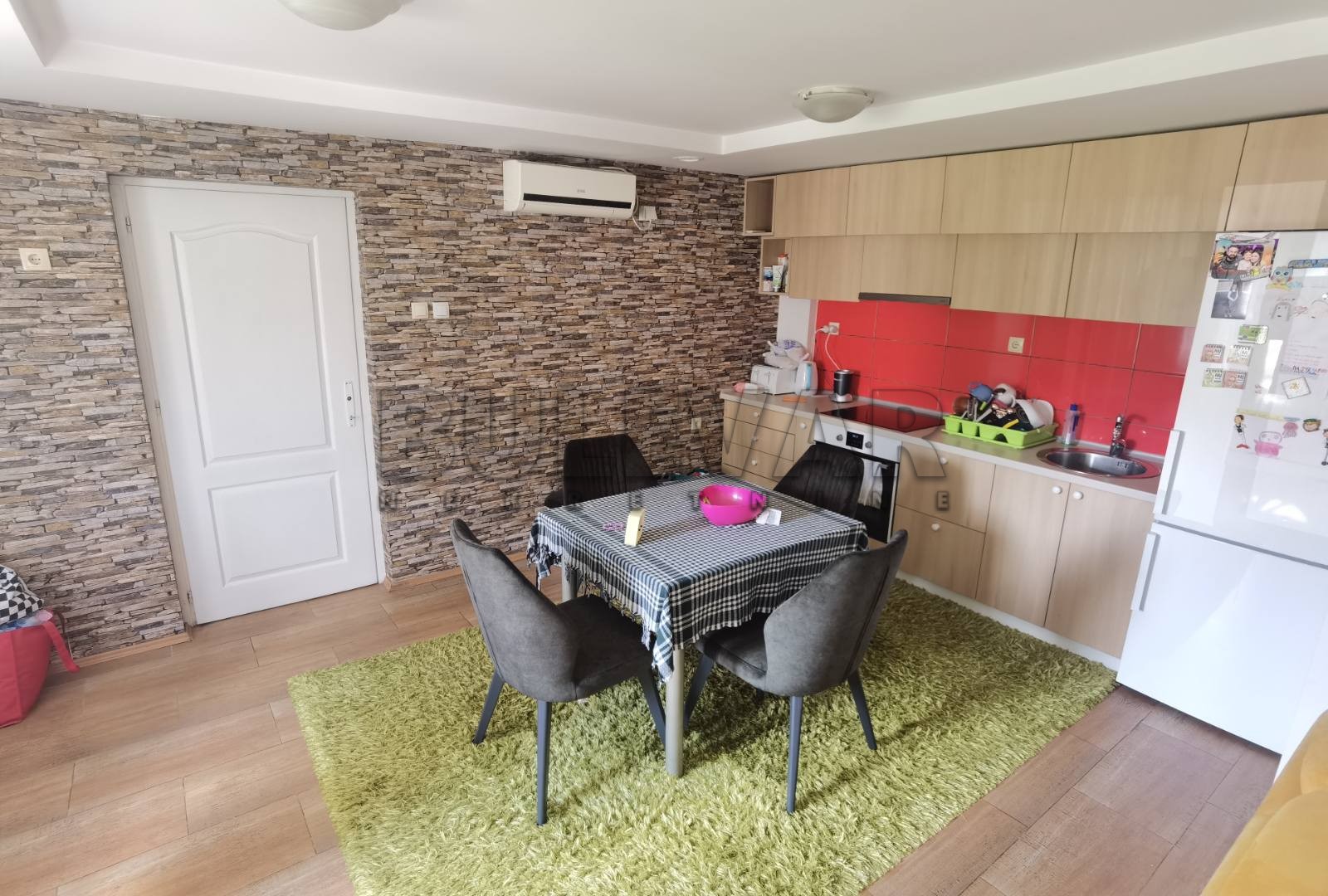 četvorosobna kuća, 213 m2, Kragujevac, 19. oktobra ID: p-07108 14