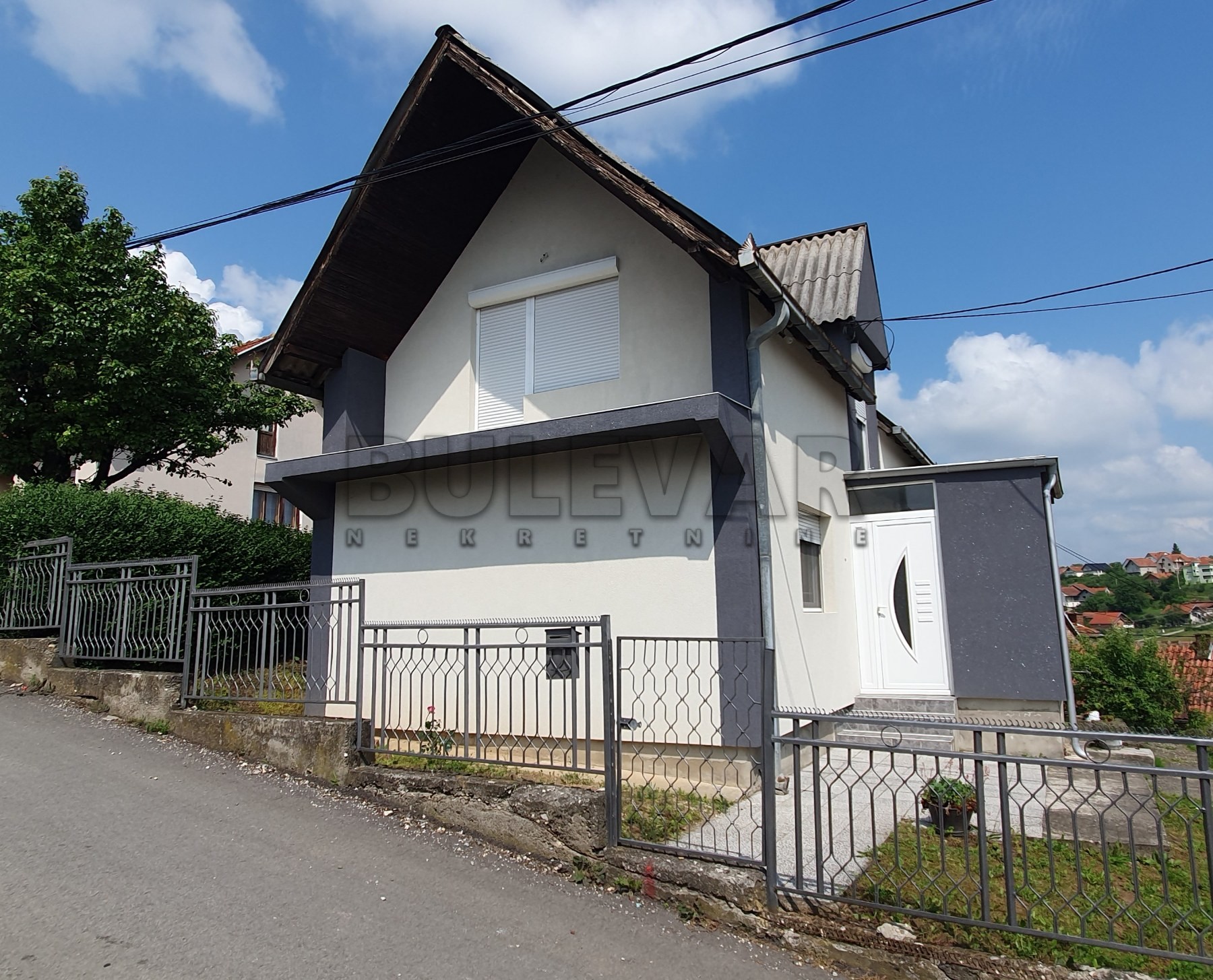 četvorosobna kuća, 220 m2, Kragujevac, Smederevska ID: p-011133 2