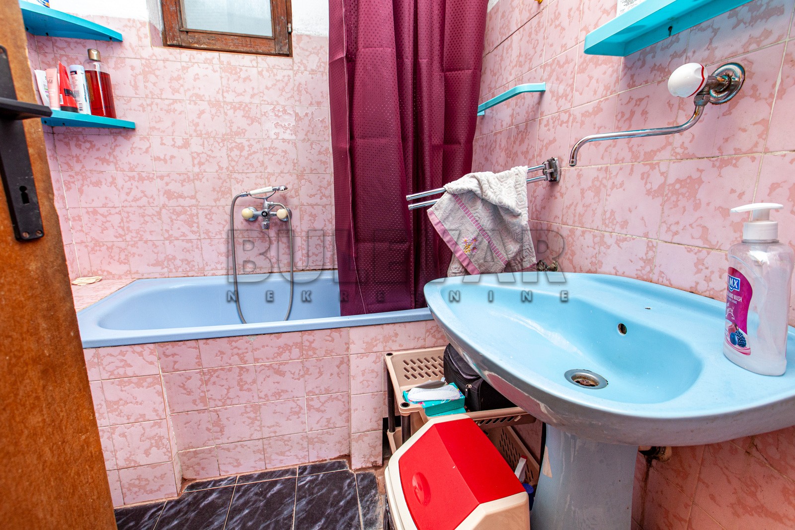 četvorosobna kuća, 221 m2, Centar, Mramorska ID: p-02658 19