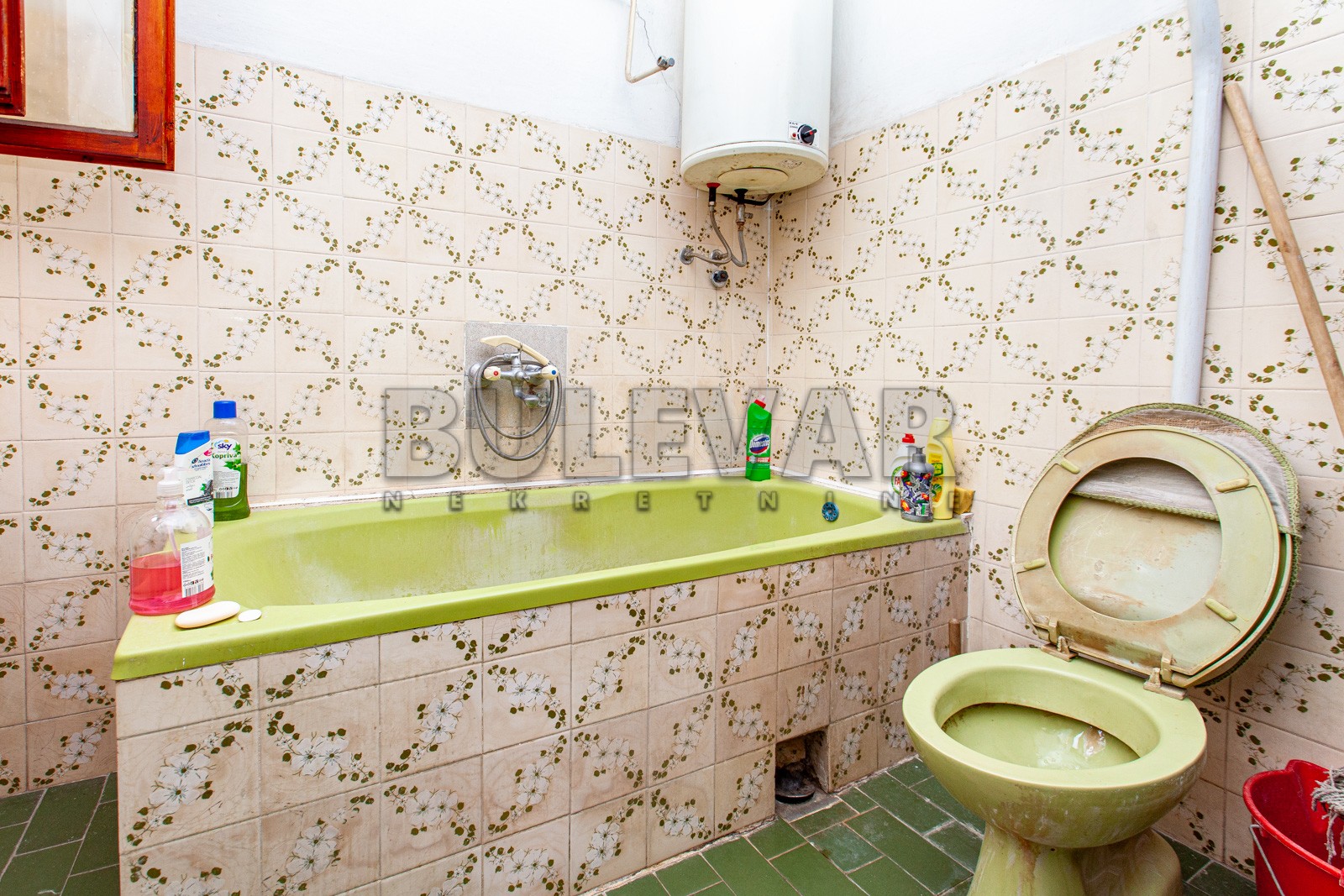 četvorosobna kuća, 221 m2, Centar, Mramorska ID: p-02658 8