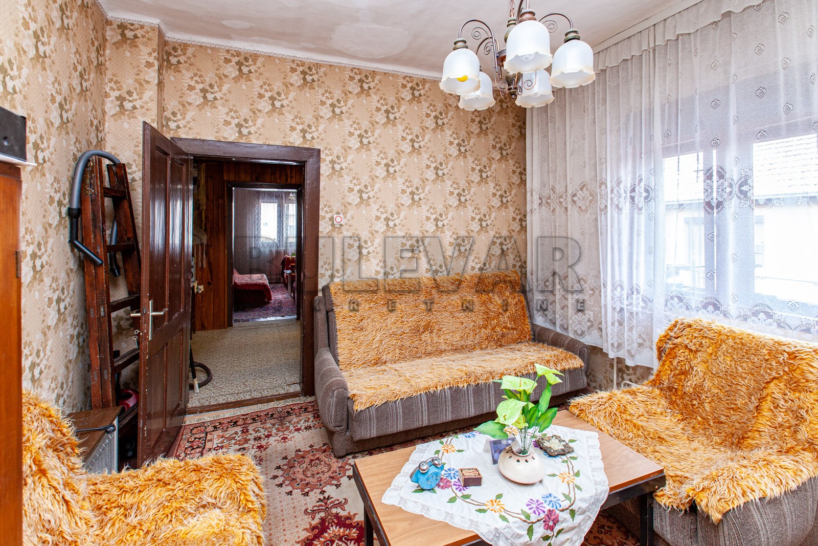 četvorosobna kuća, 221 m2, Centar, Mramorska ID: p-02658 6