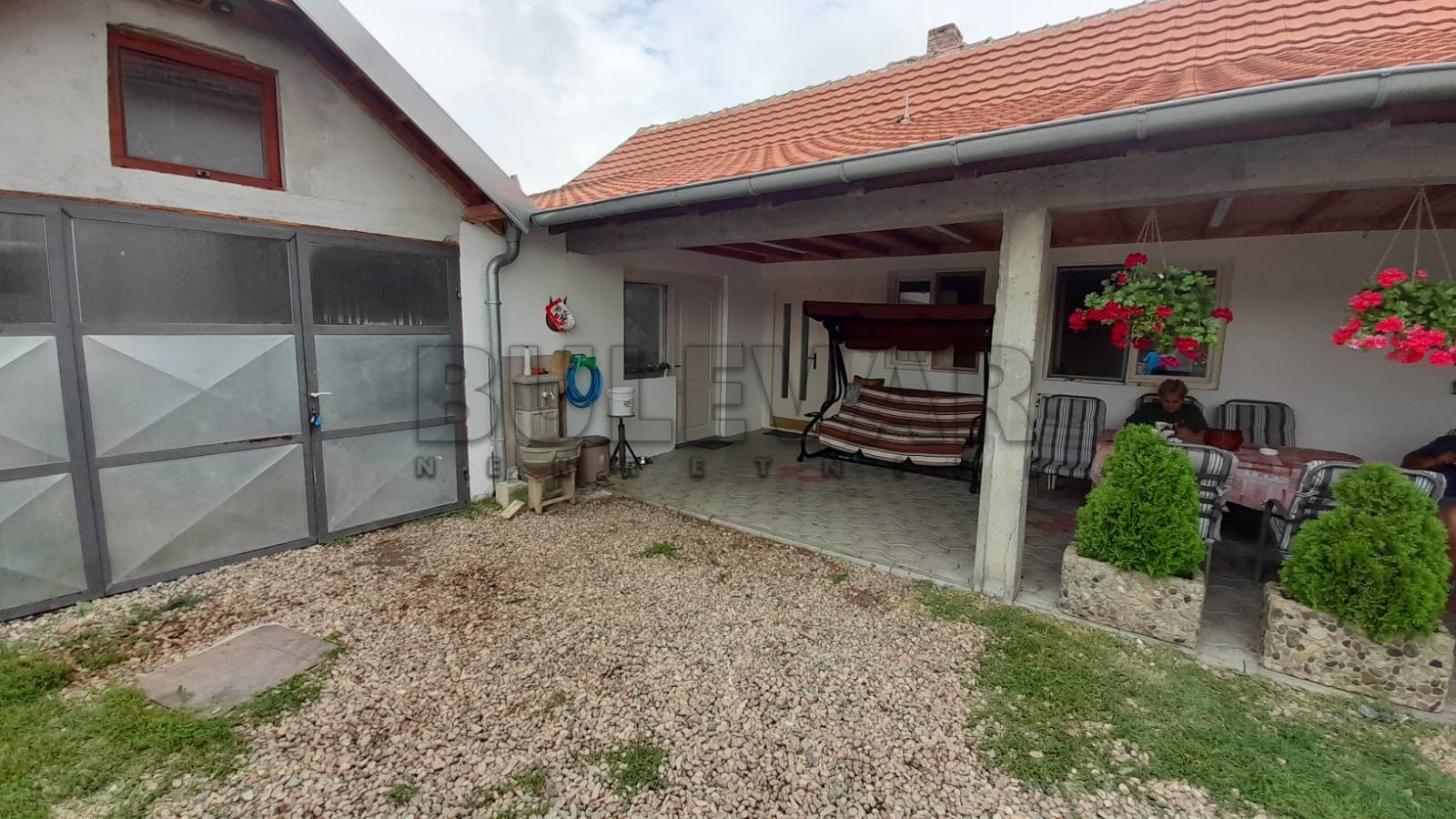 četvorosobna kuća, 230 m2, Belotinac, Belotinac ID: p-06498 5