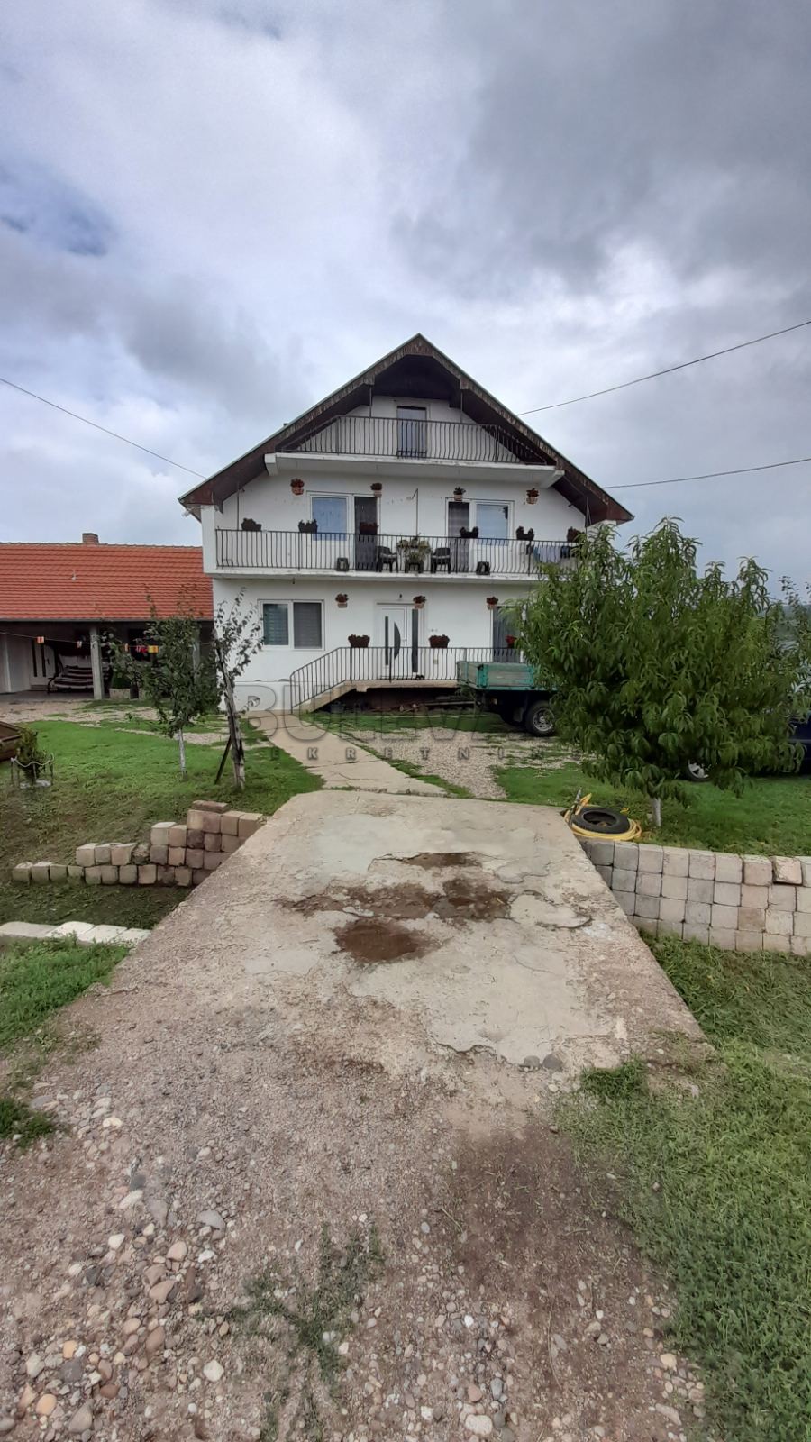 četvorosobna kuća, 230 m2, Belotinac, Belotinac ID: p-06498 1