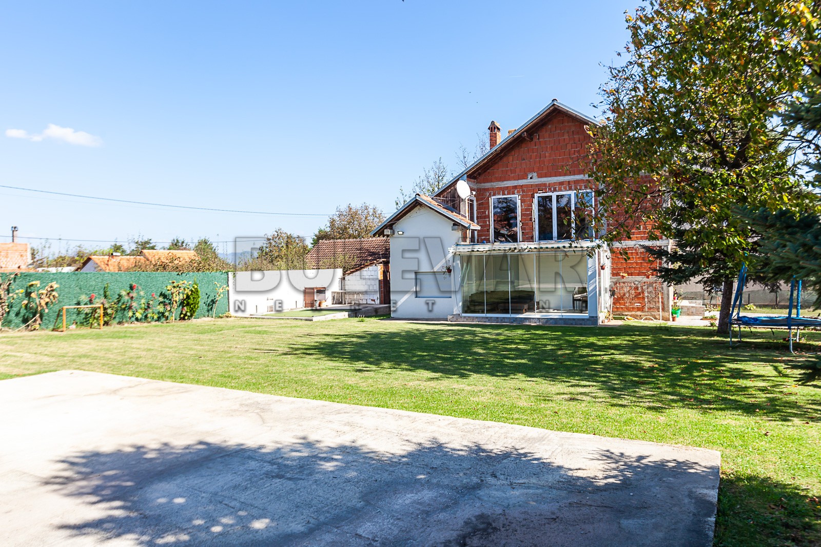 četvorosobna kuća, 230 m2, Mramorsko Brdo, Mramorsko brdo ID: p-09797 1