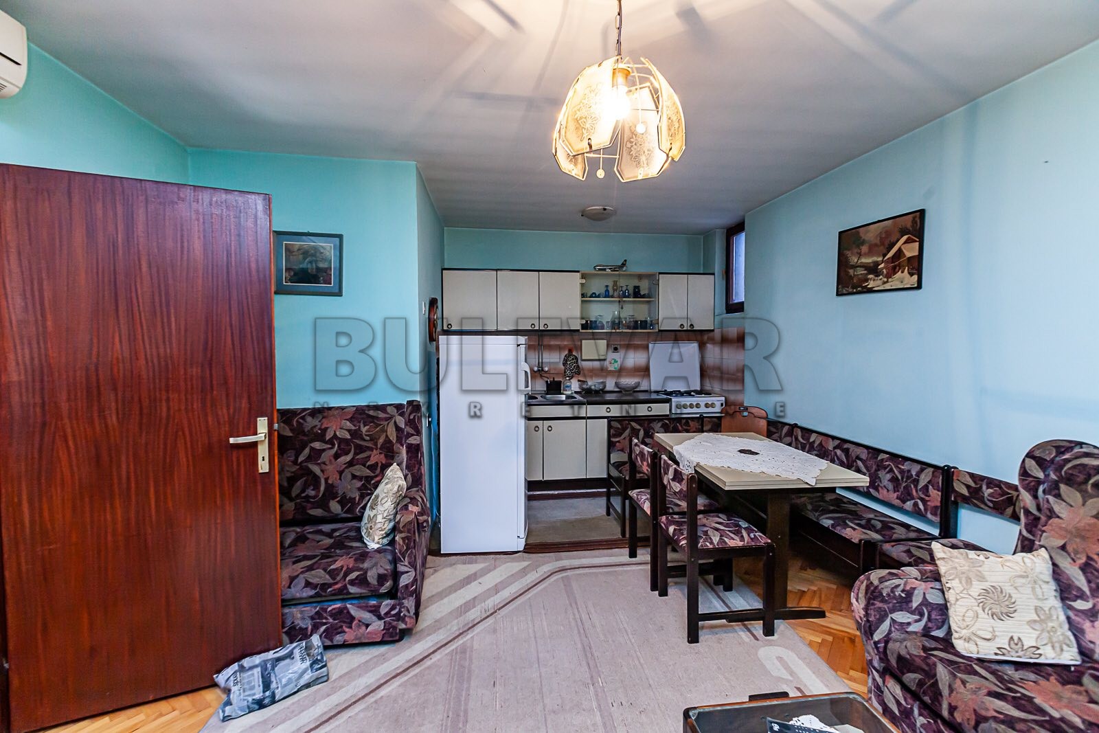 četvorosobna kuća, 235 m2, Obilićev Venac, Jug Bogdanova ID: p-011198 2