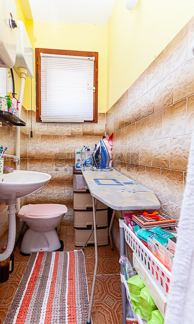 četvorosobna kuća, 237 m2, Palilula, Lole Stojanovića ID: p-09616 11