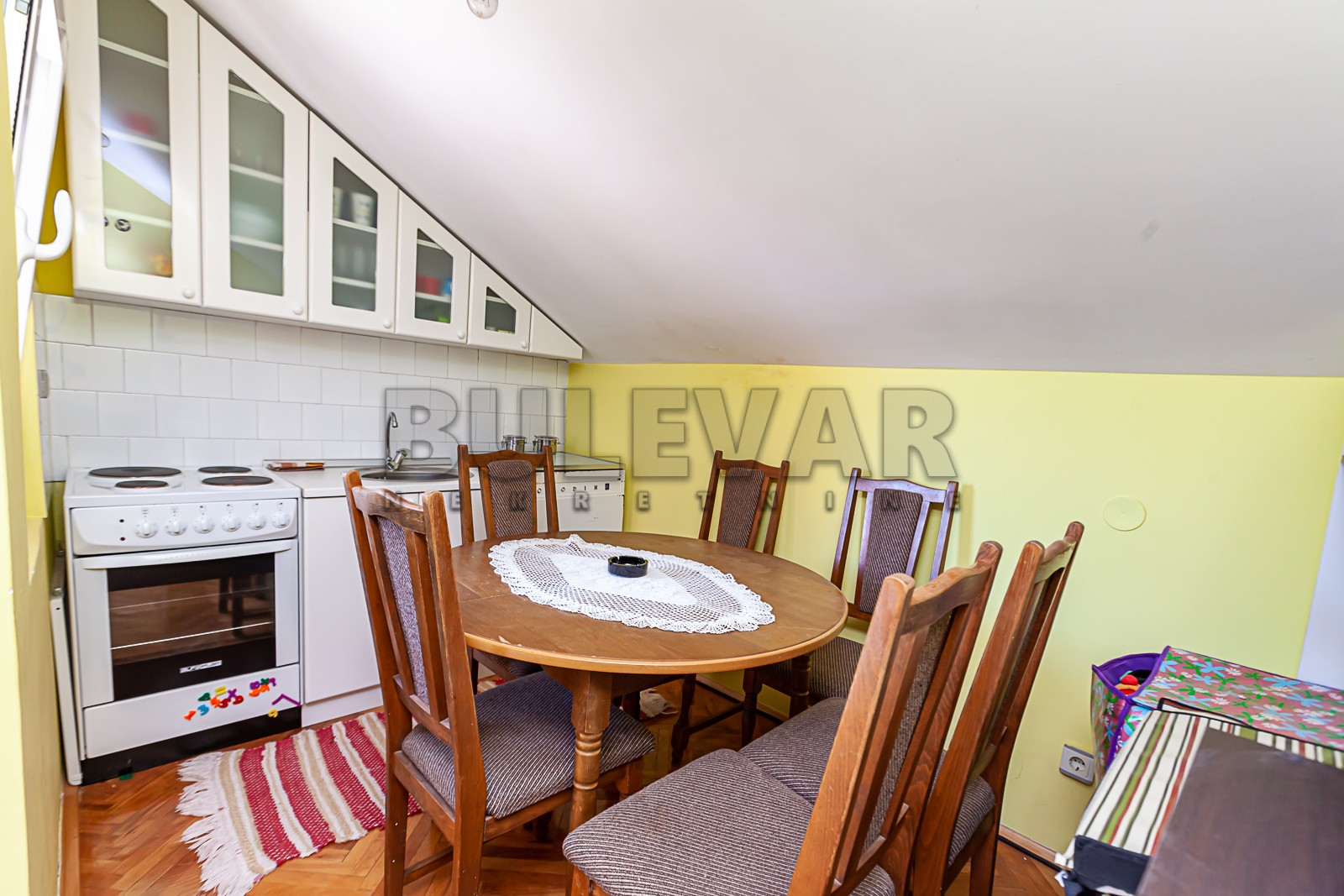 četvorosobna kuća, 237 m2, Palilula, Lole Stojanovića ID: p-09616 15