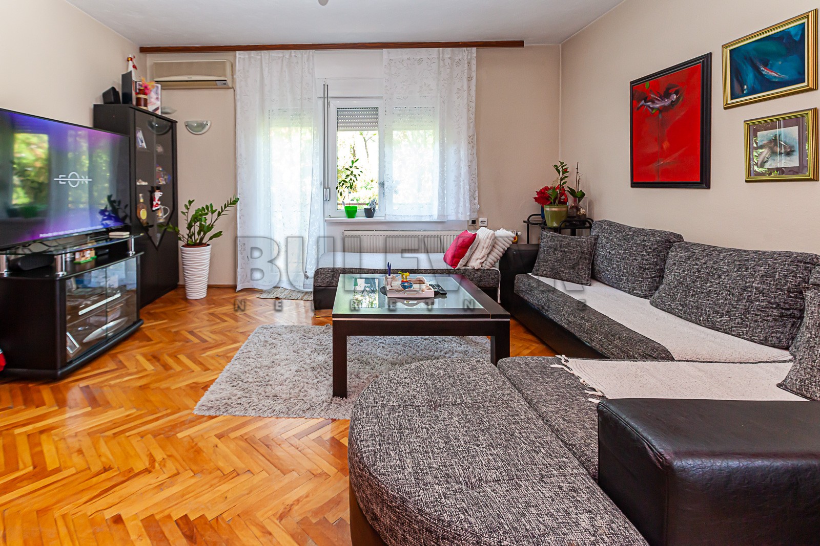 četvorosobna kuća, 237 m2, Palilula, Lole Stojanovića ID: p-09616 1