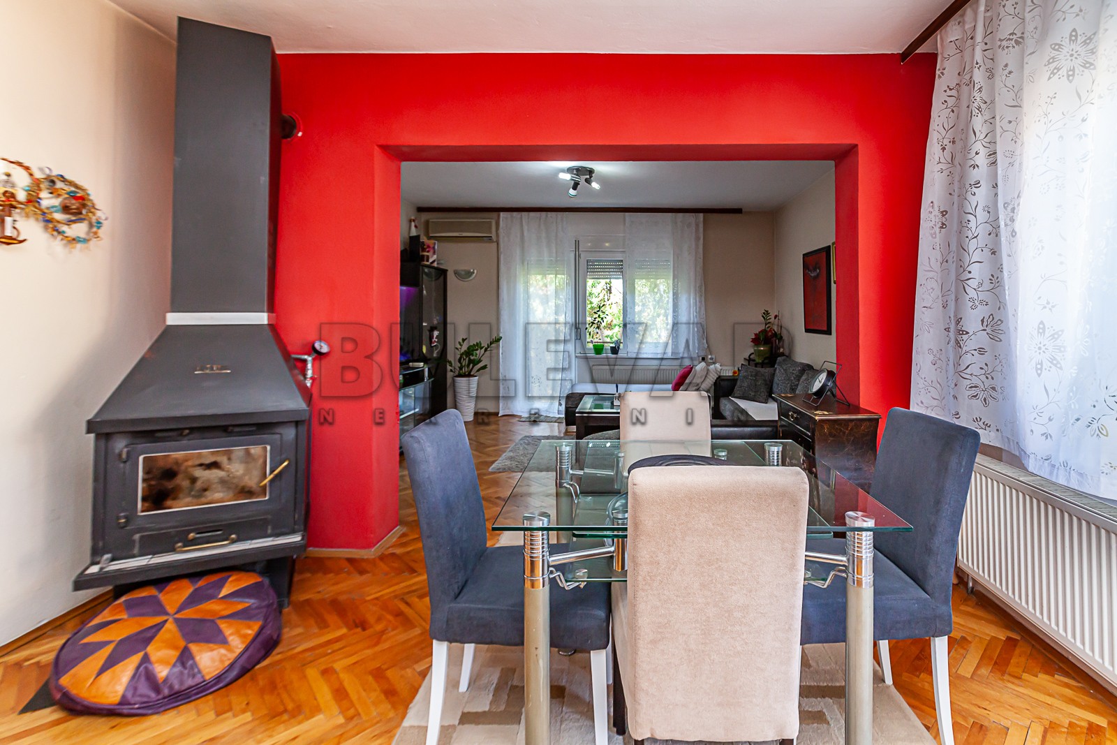 četvorosobna kuća, 237 m2, Palilula, Lole Stojanovića ID: p-09616 2