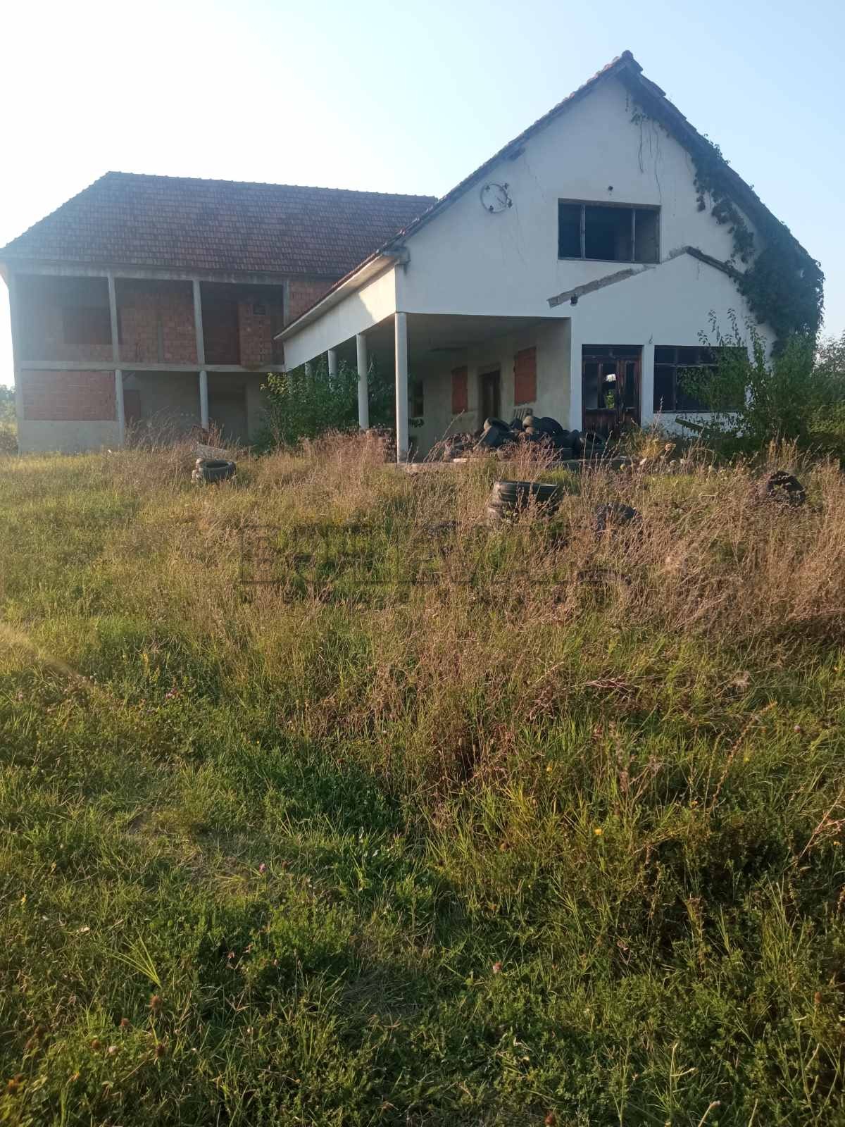 četvorosobna kuća, 240 m2, Gornja mala, Vikendaška ID: p-09545 17