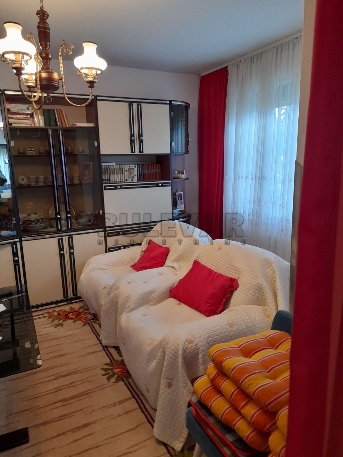 četvorosobna kuća, 240 m2, Kragujevac, Rifata Burdževića ID: p-06779 8