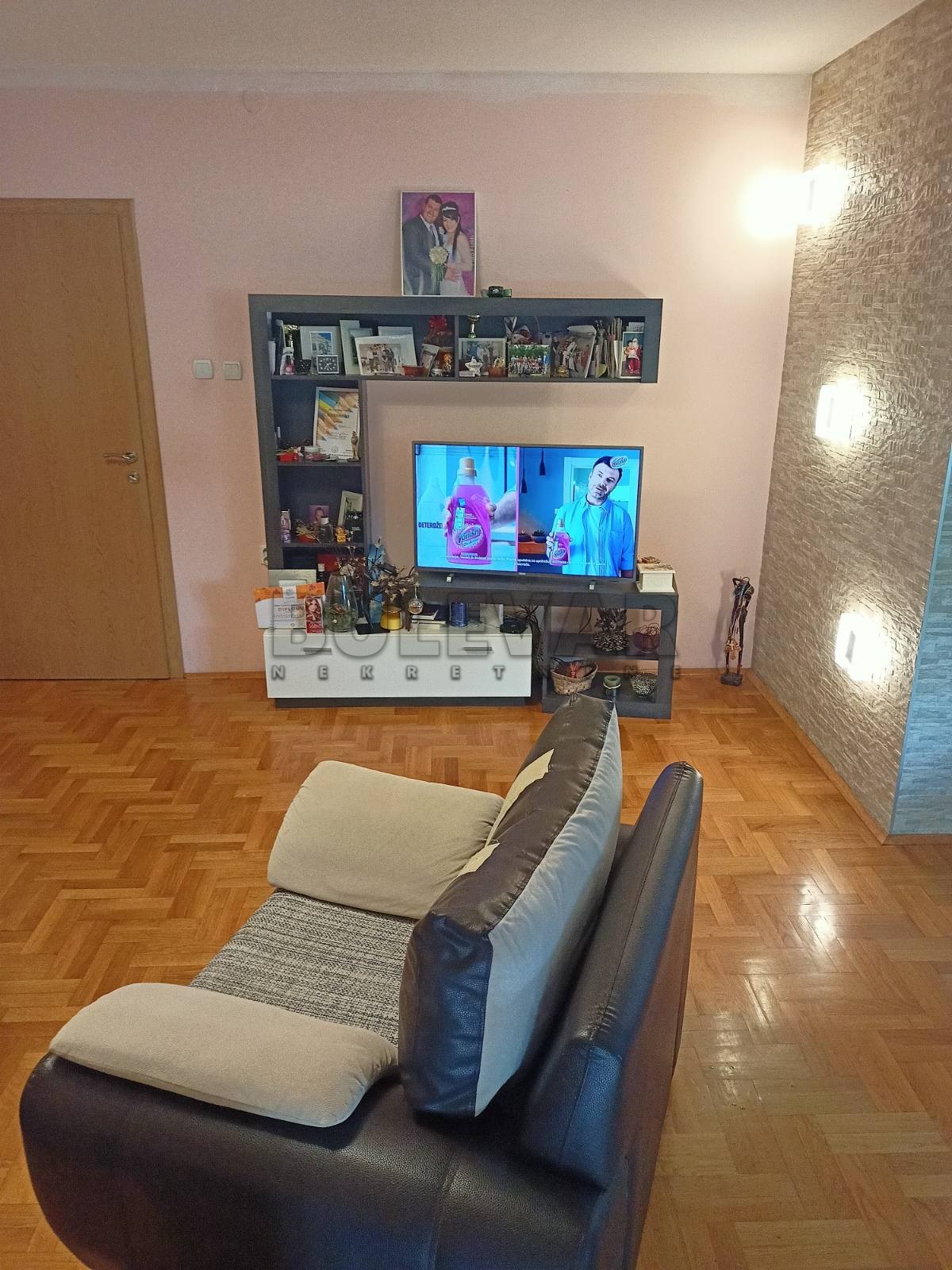 četvorosobna kuća, 240 m2, Palilula, Pasi poljana ID: p-010959 15