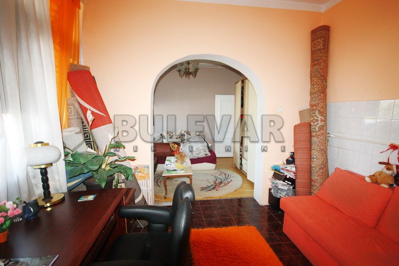 četvorosobna kuća, 243 m2, Crveni krst, Moravska ID: p-01788 9