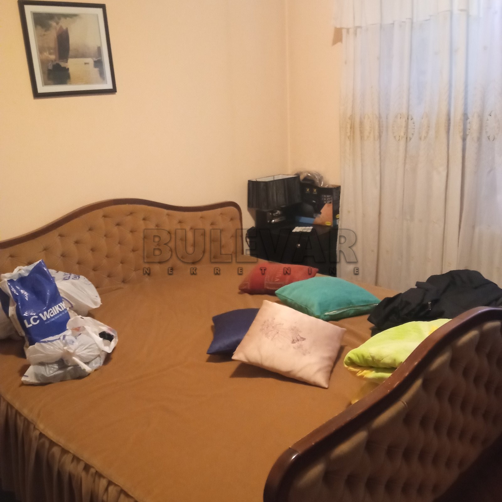 četvorosobna kuća, 247 m2, Centar, Kamenička ID: i-010752 25