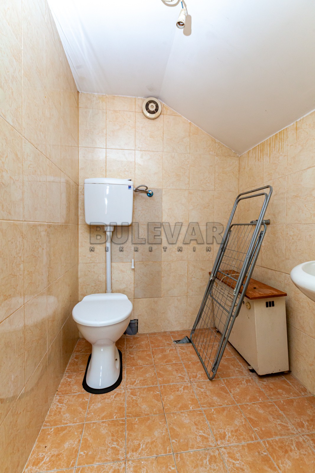 četvorosobna kuća, 248 m2, Niška Banja, Bulevar svetog cara ID: p-06630 14