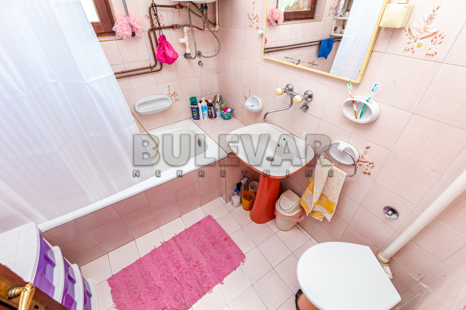 četvorosobna kuća, 248 m2, Niška Banja, Bulevar svetog cara ID: p-06630 10