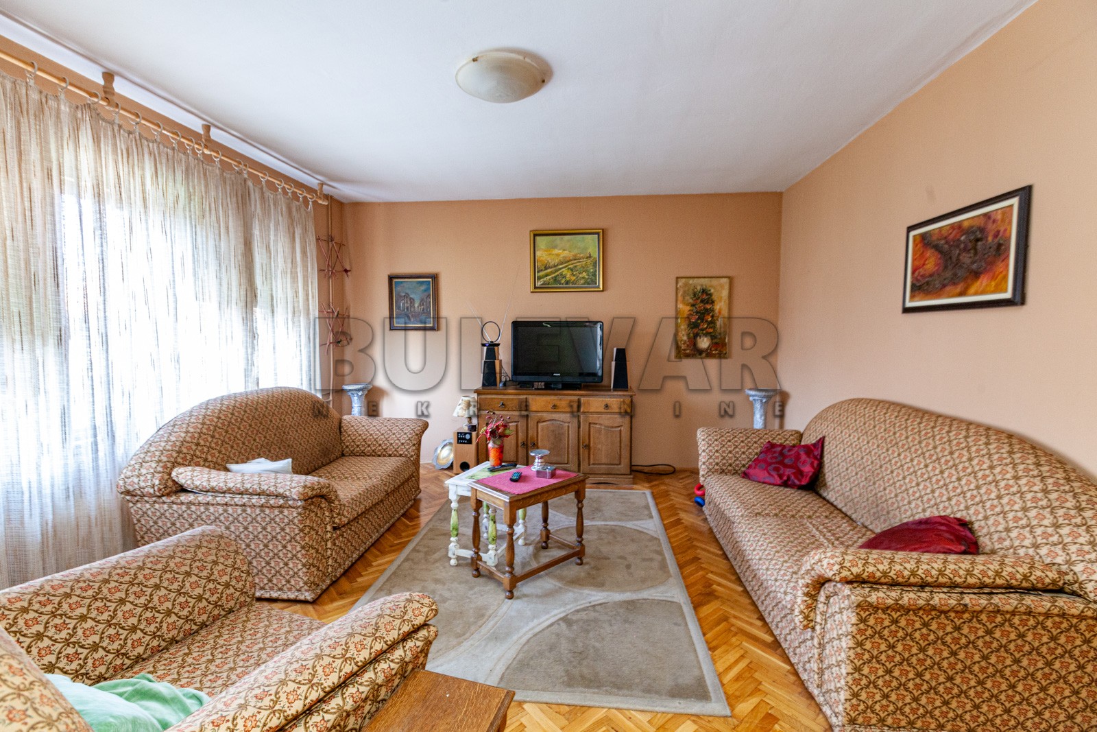 četvorosobna kuća, 248 m2, Niška Banja, Bulevar svetog cara ID: p-06630 9