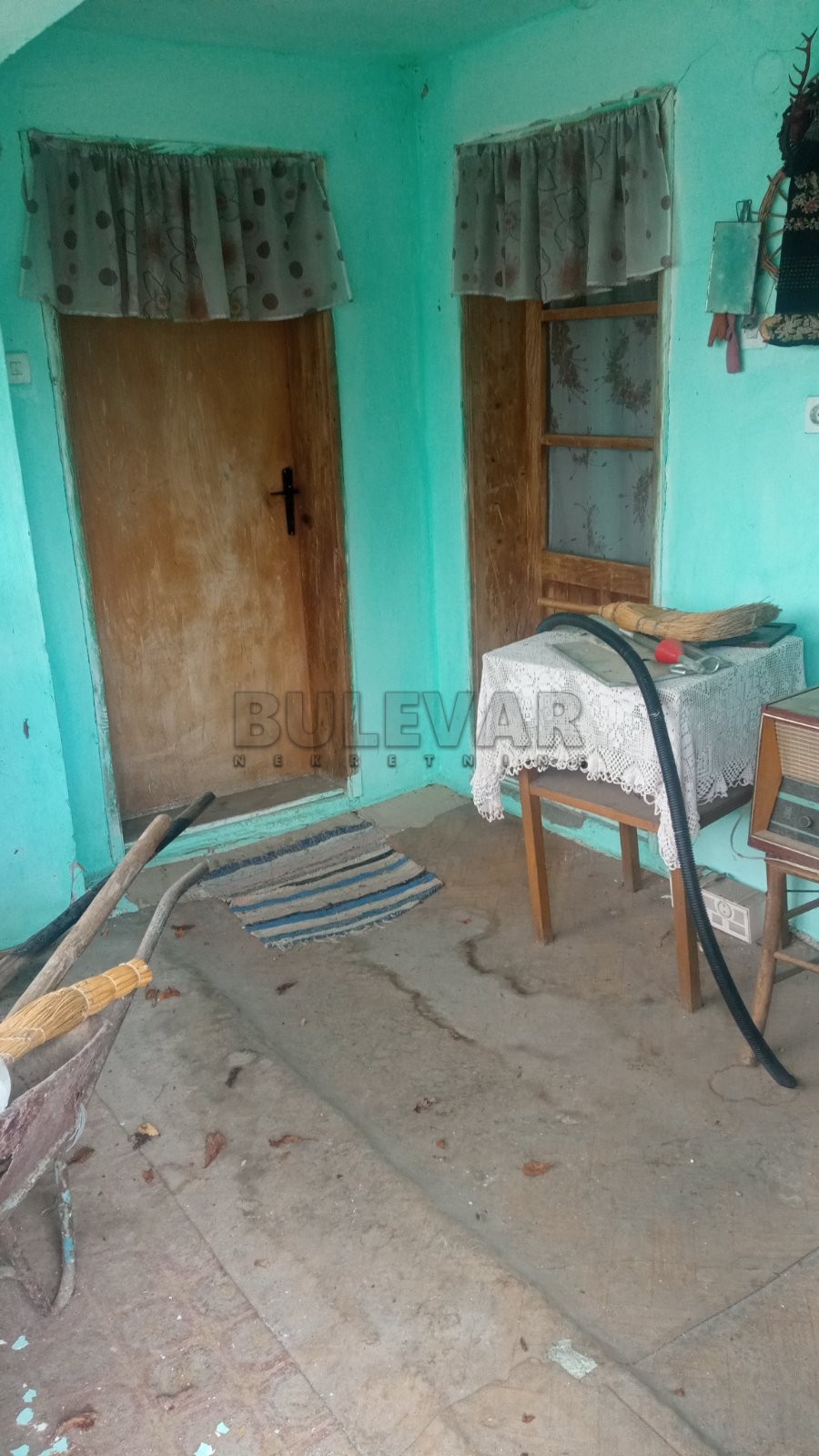 četvorosobna kuća, 25 m2, Batočina ID: p-08126 8