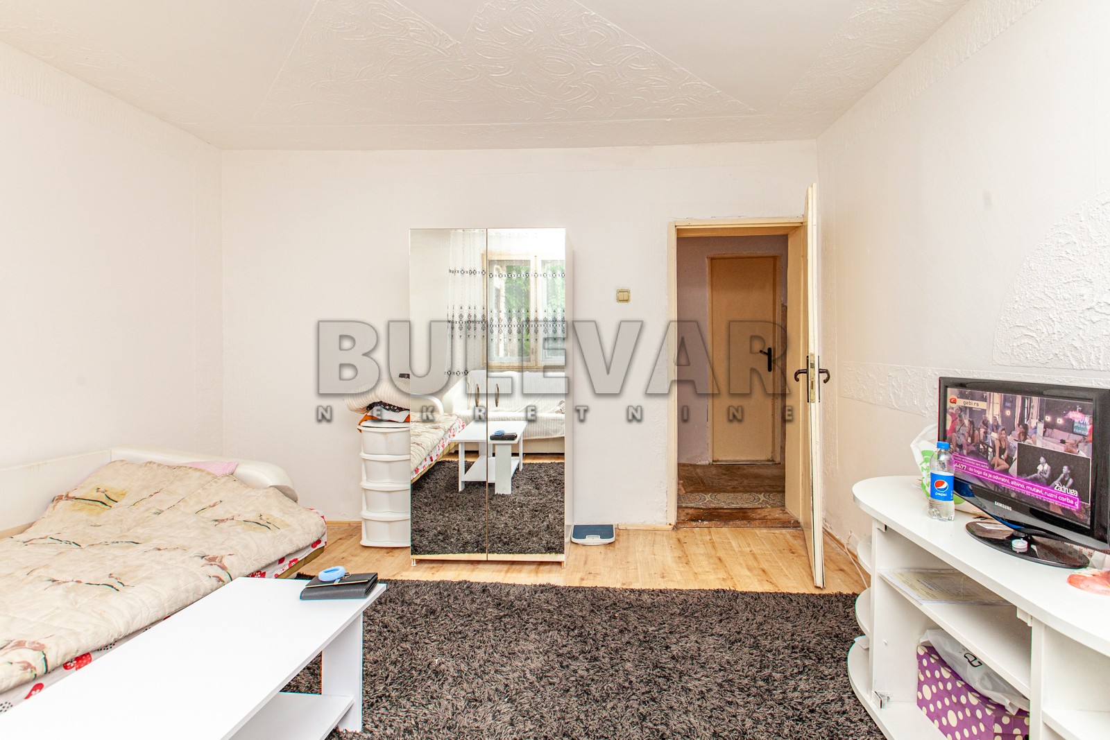 četvorosobna kuća, 250 m2, Crveni krst, Moravska ID: p-03569 11