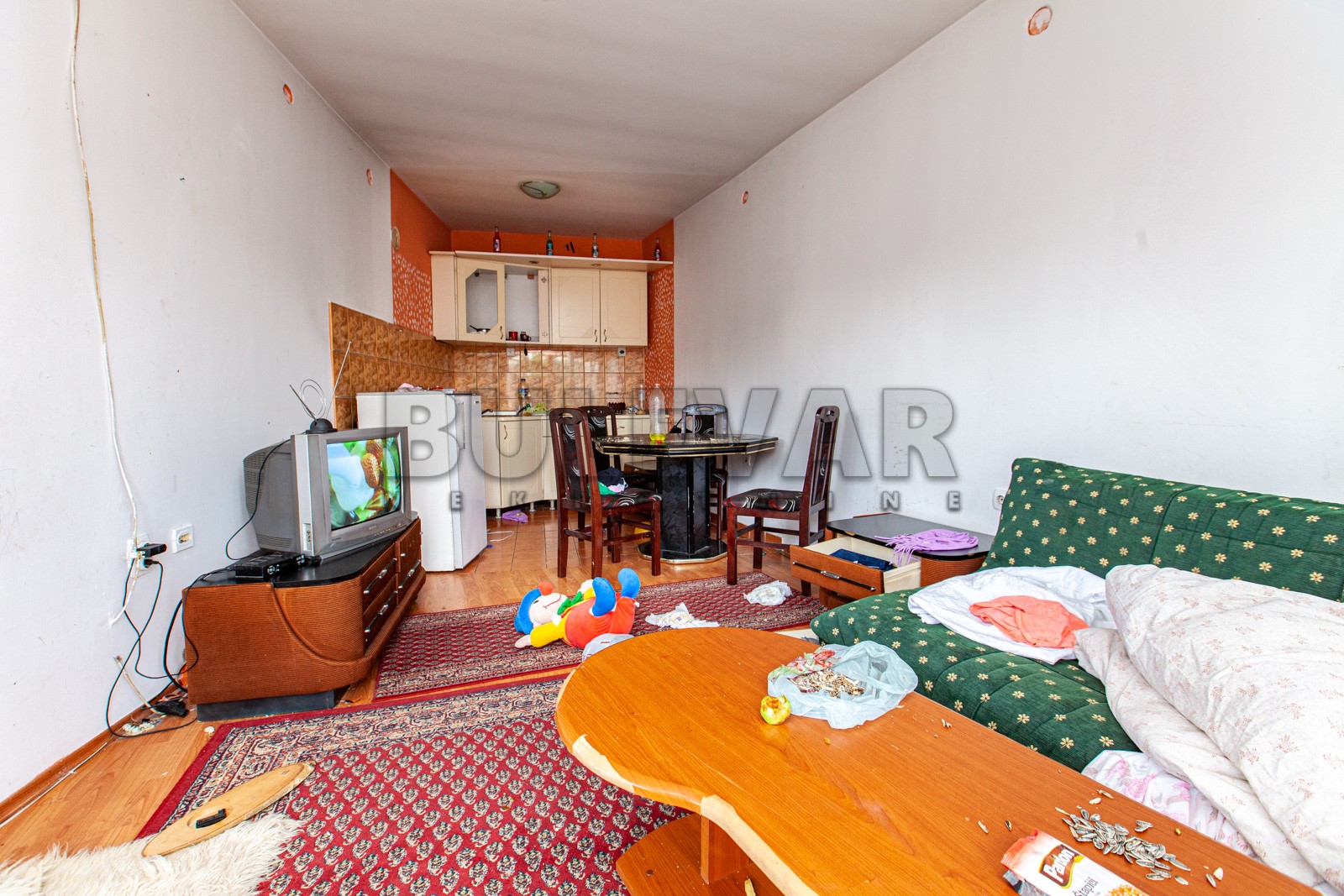 četvorosobna kuća, 250 m2, Crveni krst, Moravska ID: p-03569 17