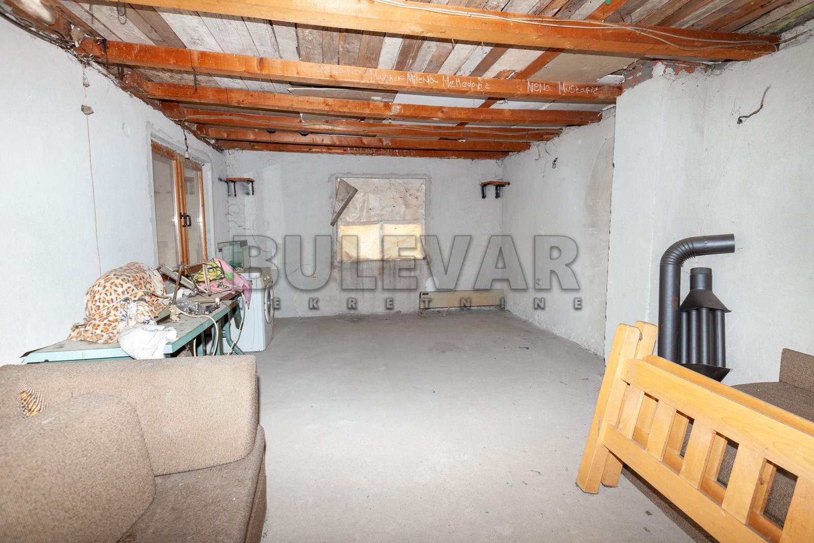 četvorosobna kuća, 250 m2, Crveni krst, Moravska ID: p-03569 21