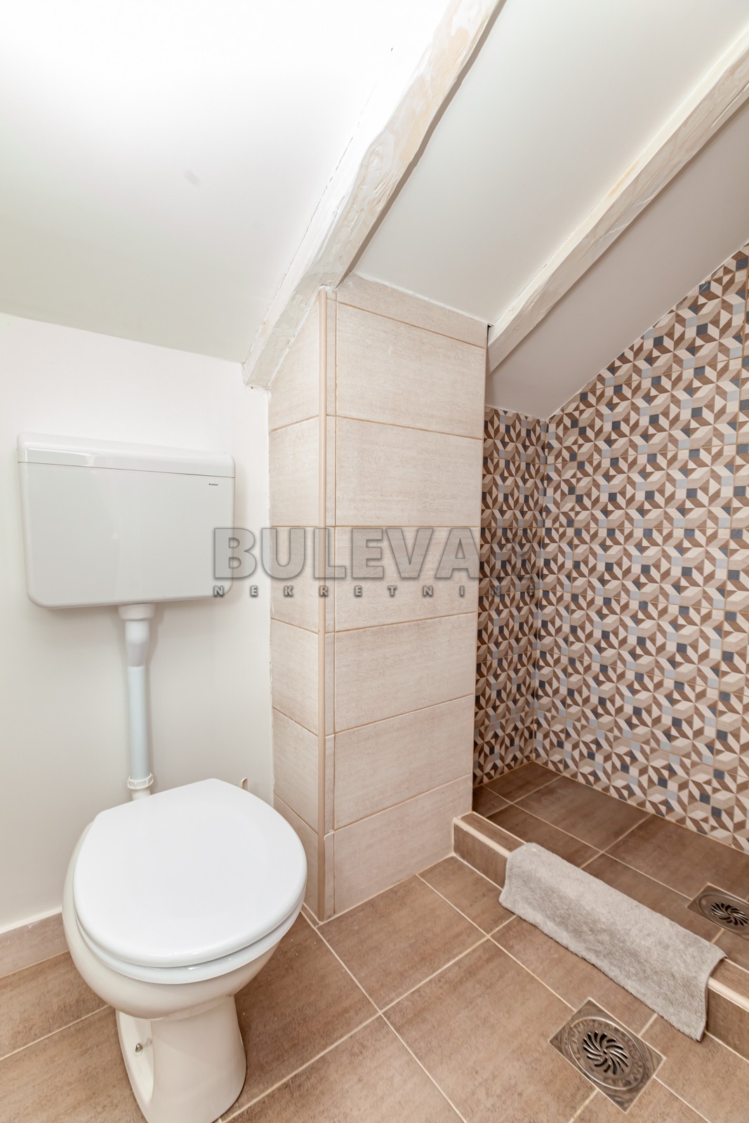četvorosobna kuća, 250 m2, Kičevo, Stevana Nemanje ID: p-08566 15
