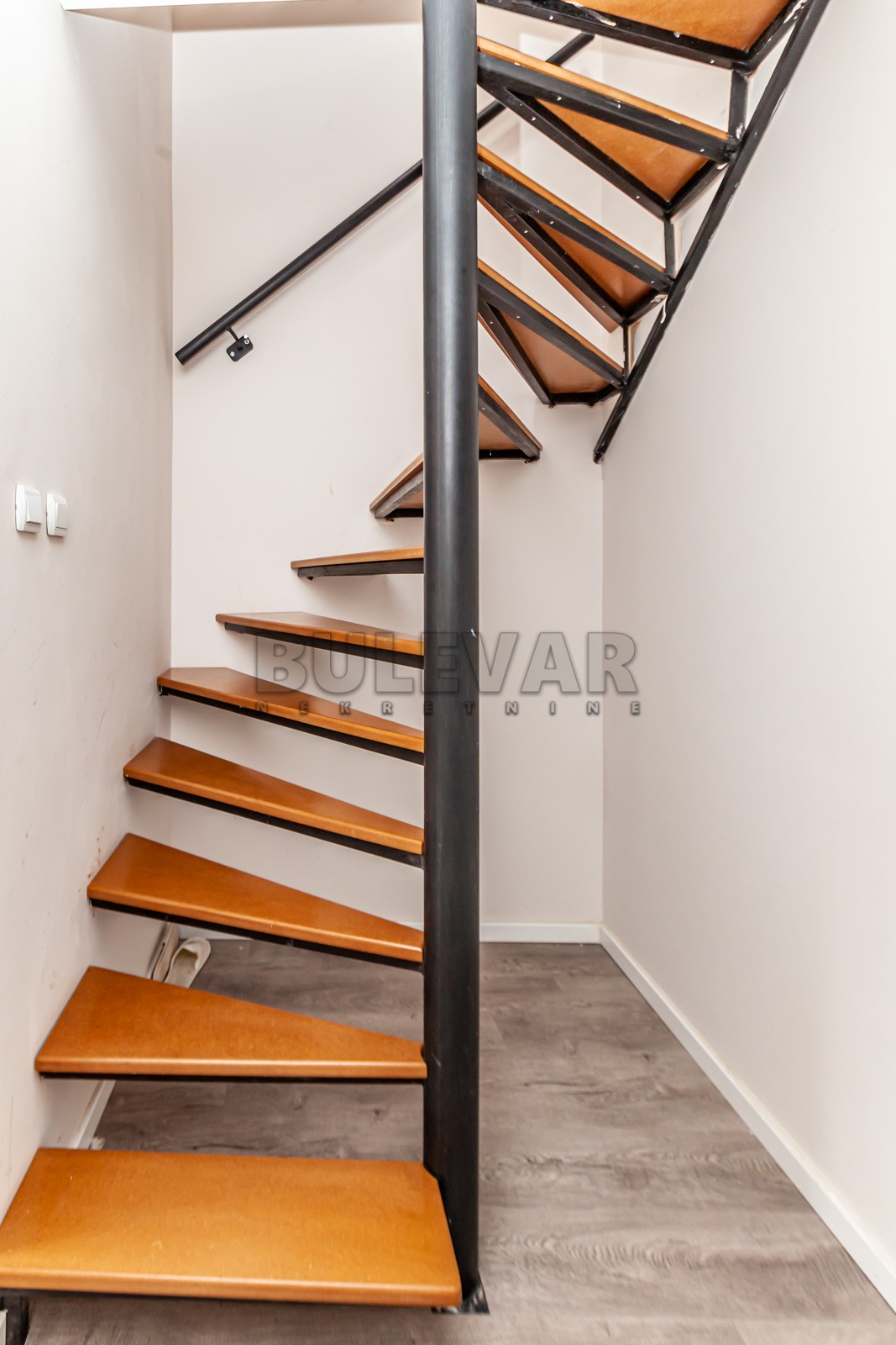 četvorosobna kuća, 250 m2, Kičevo, Stevana Nemanje ID: p-08566 16