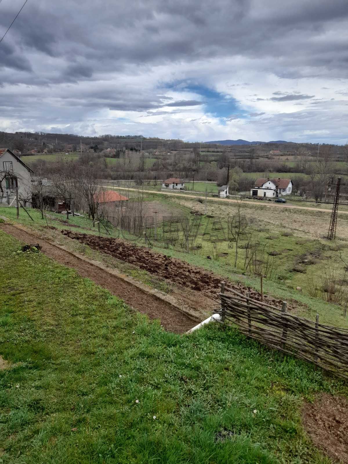 četvorosobna kuća, 250 m2, Knić, Knić ID: p-05491 23