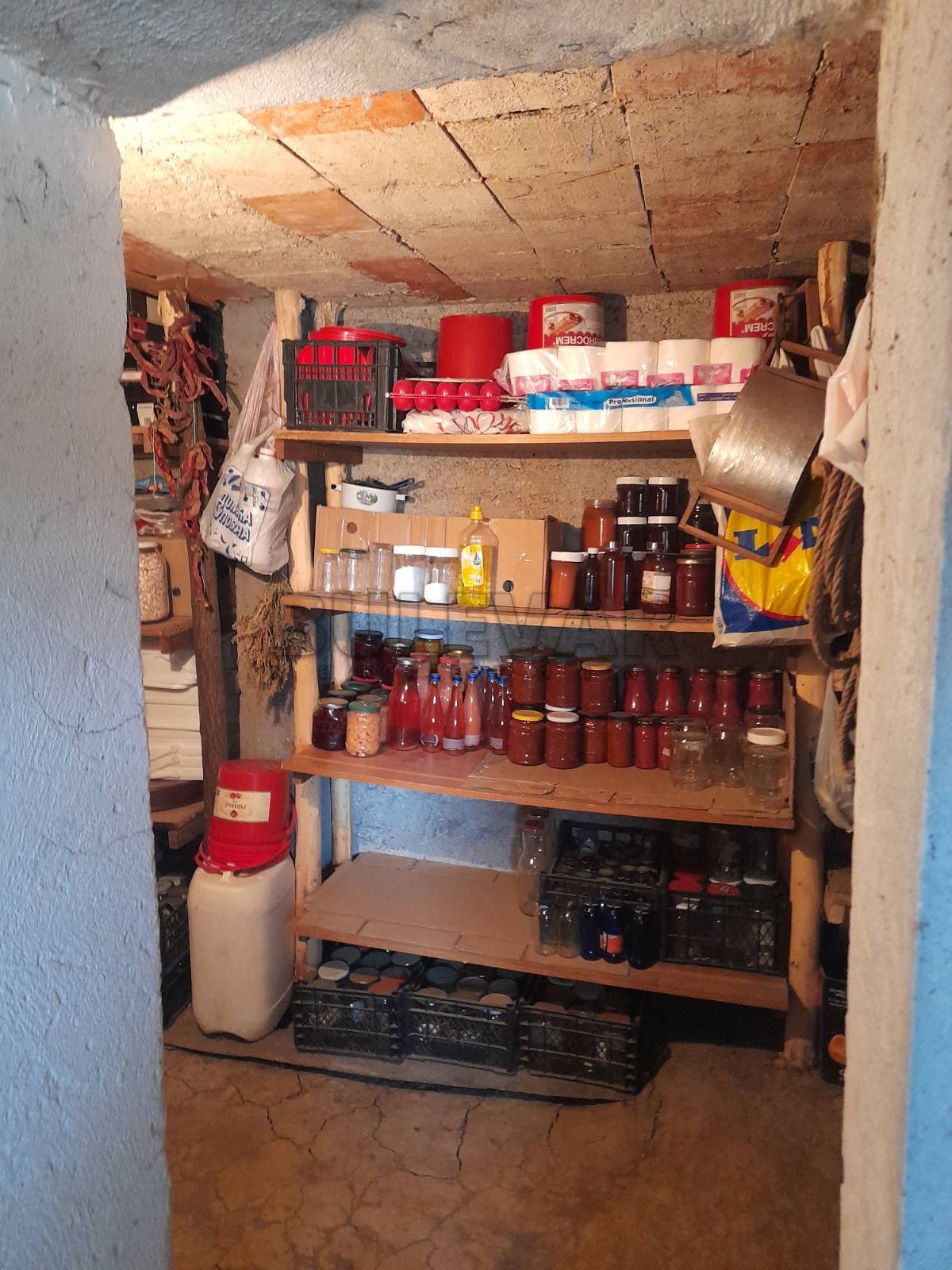 četvorosobna kuća, 250 m2, Knić, Knić ID: p-05491 29