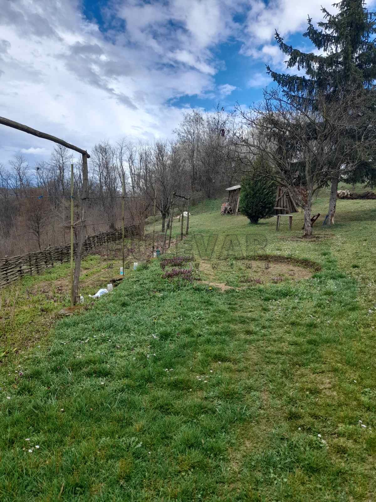 četvorosobna kuća, 250 m2, Knić, Knić ID: p-05491 19