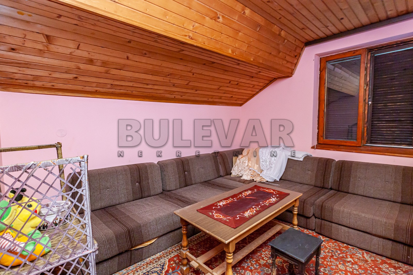 četvorosobna kuća, 250 m2, Sićevo, Sićevo ID: p-08432 11