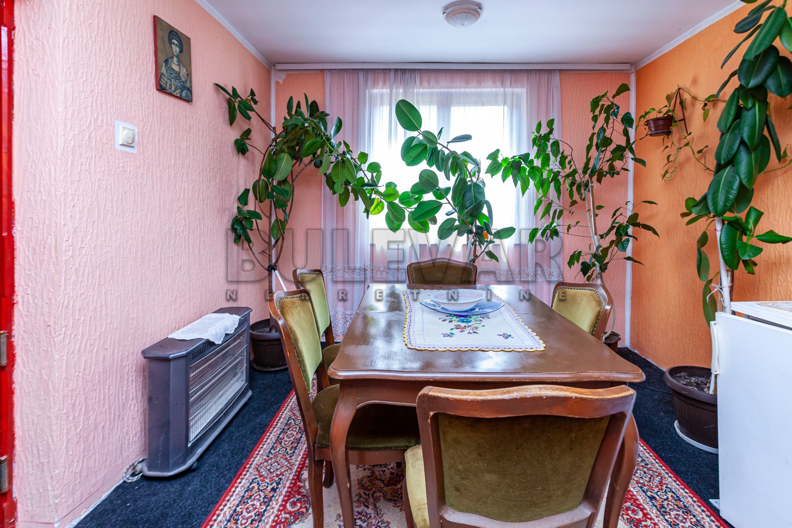 četvorosobna kuća, 250 m2, Sićevo, Sićevo ID: p-08432 8