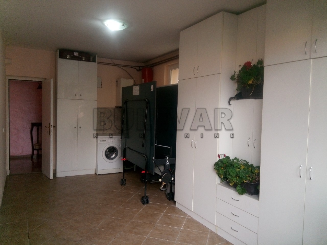 četvorosobna kuća, 257 m2, Vašarište, Prištinska ID: p-04155 13