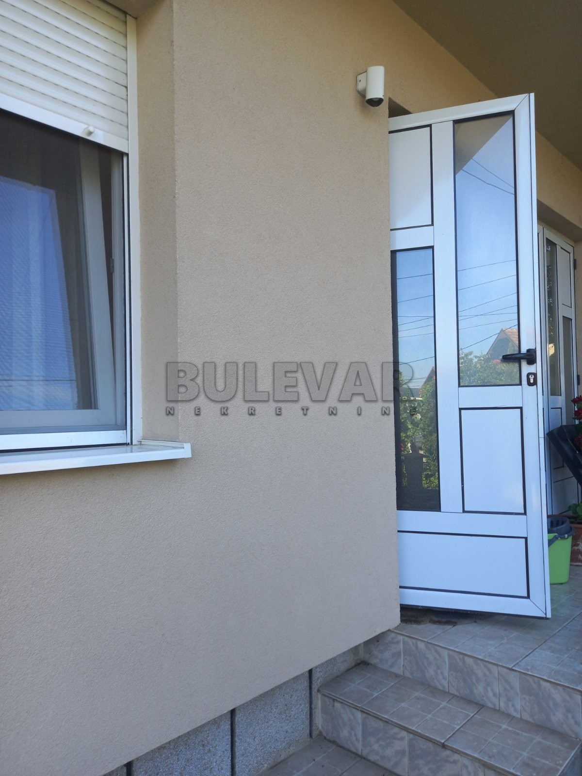 četvorosobna kuća, 257 m2, Vašarište, Prištinska ID: p-04155 29