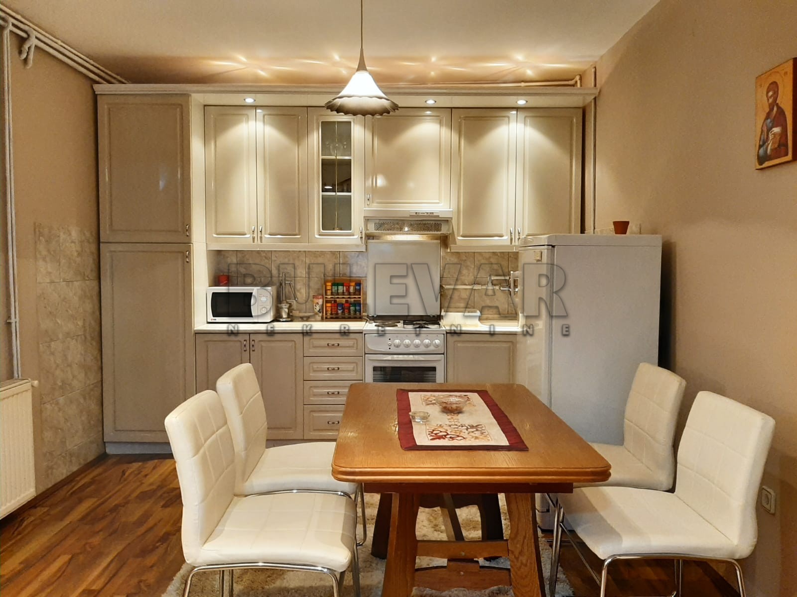 četvorosobna kuća, 257 m2, Vašarište, Prištinska ID: p-04155 3